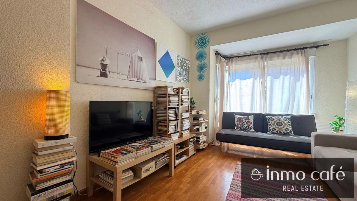 Sale of apartment in Piso en Centro Tradicional, Alicante / Alacant, Alicante
 photo 5