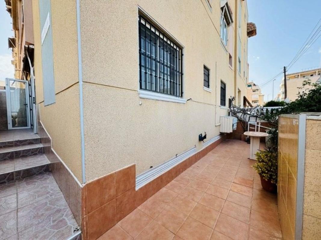 Продажа квартиры на Piso en Calle Mayor, Gaspar Perrelló, Torrevieja, Торревьеха
 photo 3