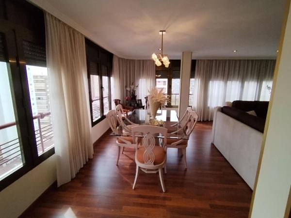 Аттик на продажу в  Ático en Avenida del Mediterráneo, Playa de Levante, Benidorm, Бенидорм photo 4