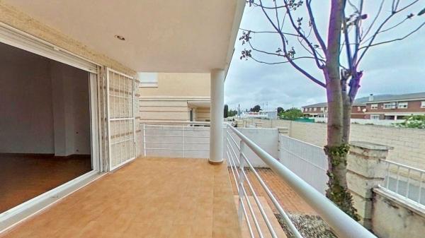 Chalet adosado en Club de Campo, Elda thumbnail 3