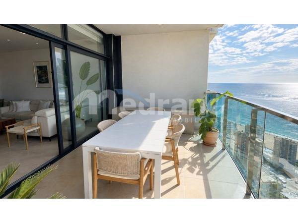 Продажа квартиры на Piso en Playa de Poniente, Benidorm, Бенидорм
thumbnail 2
