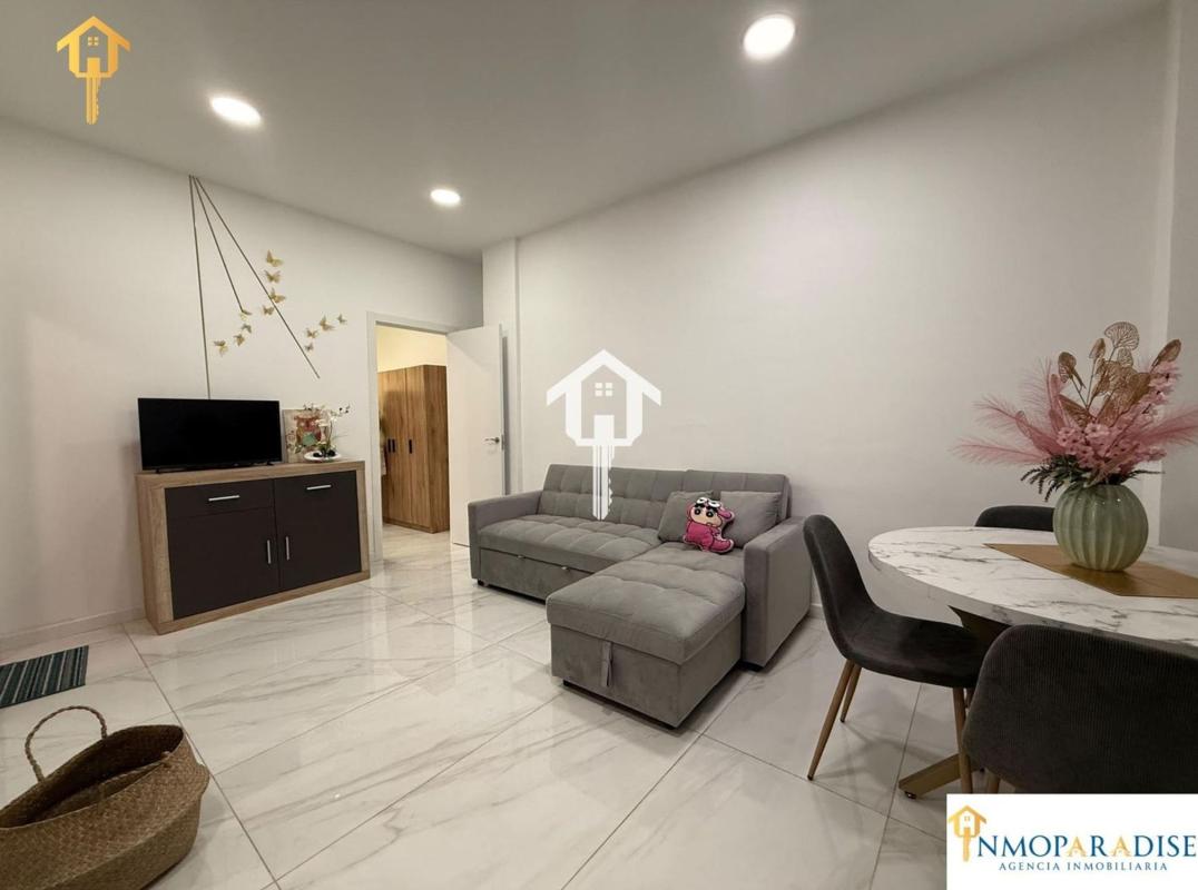 Sale of apartment in Piso en Calle Nou D'Octubre, Carolinas Bajas, Alicante / Alacant, Alicante
photo 1