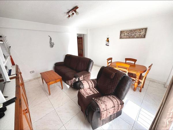 Sale of flat in Piso en Carolinas Altas, Alicante / Alacant, Alicante
photo 1