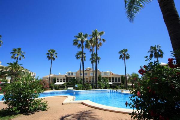 Sale of flat in Piso en Les Bassetes-El Marjal, Denia, Denia
 photo 1