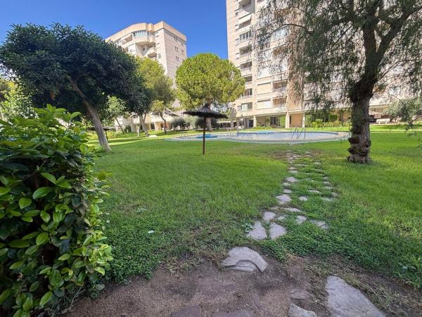 Sale of flat in Piso en Oviedo, 15, Playa de San Juan, Alicante / Alacant, Alicante
photo 1