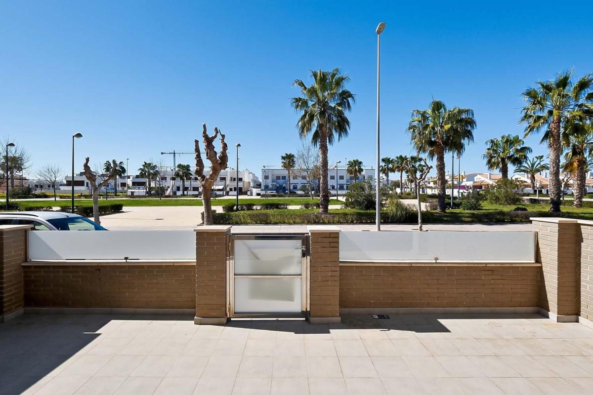 Продажа квартиры на Piso en Calle Parque Antonio Gálvez, Torre de la Horadada, Pilar de la Horadada, Пилар де ла Орадада
photo 4