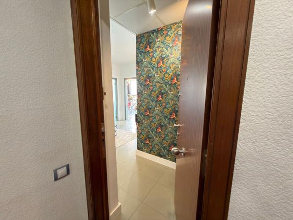 Venta de piso en Piso en Calle Girona, 19, Centro Tradicional, Alicante / Alacant, Alicante / Alacant
thumbnail 2
