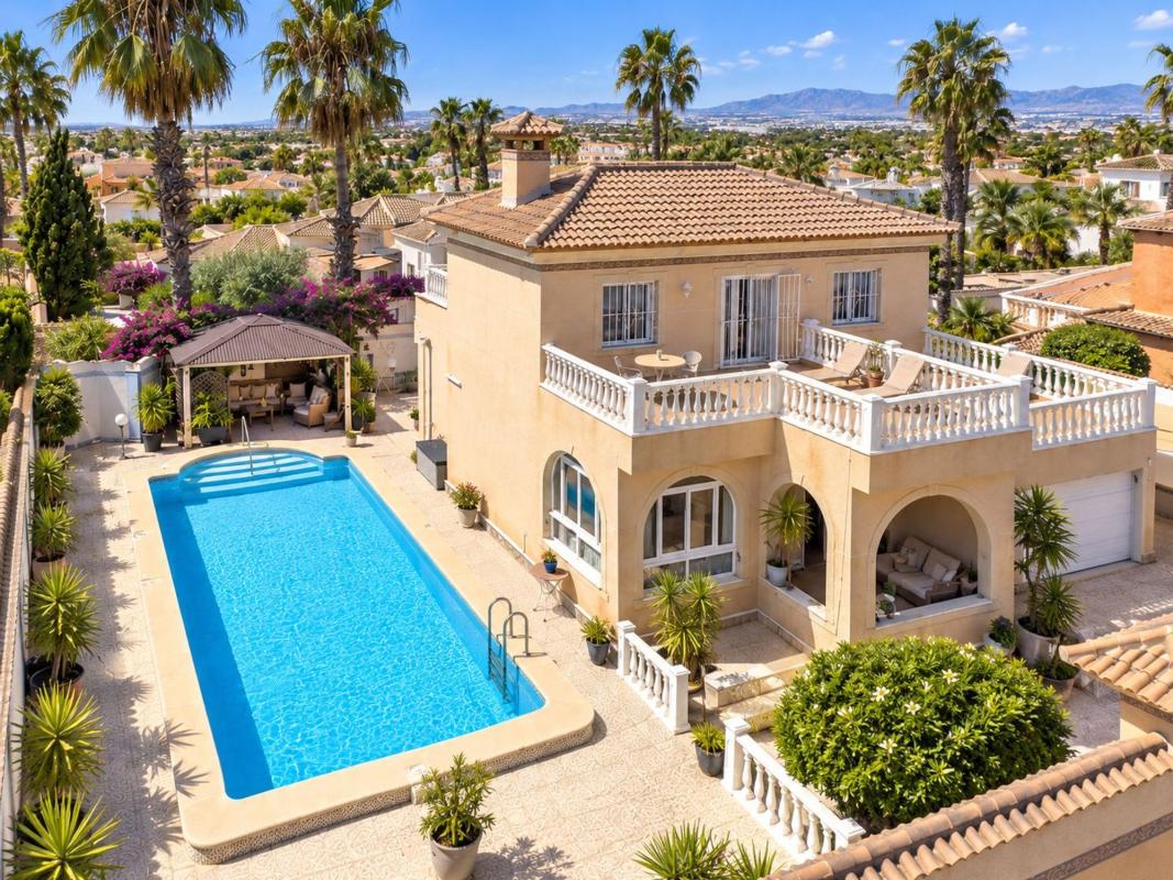 Properties for sale and rent in Spain photo 3