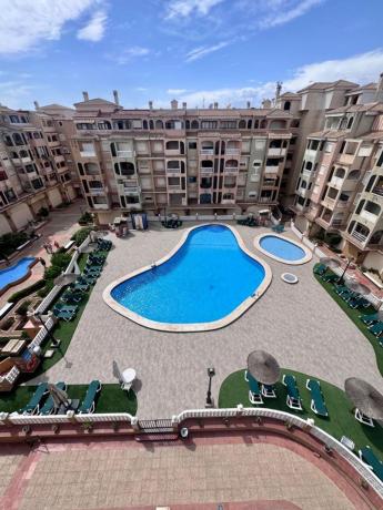 Venta de piso en Piso en Calle de Orihuela s/n, Parque de las Naciones, Torrevieja, Torrevieja
photo 1