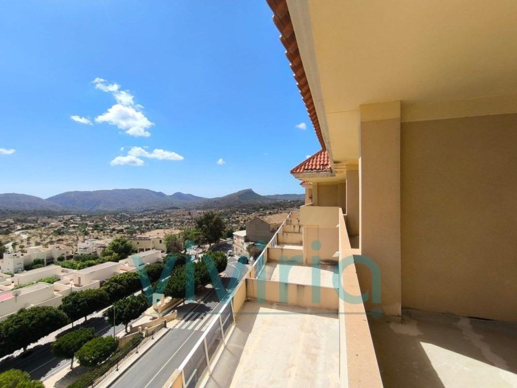 Продажа квартиры на Piso en Calle el Molí, 6, Relleu, Рельеу
photo 1