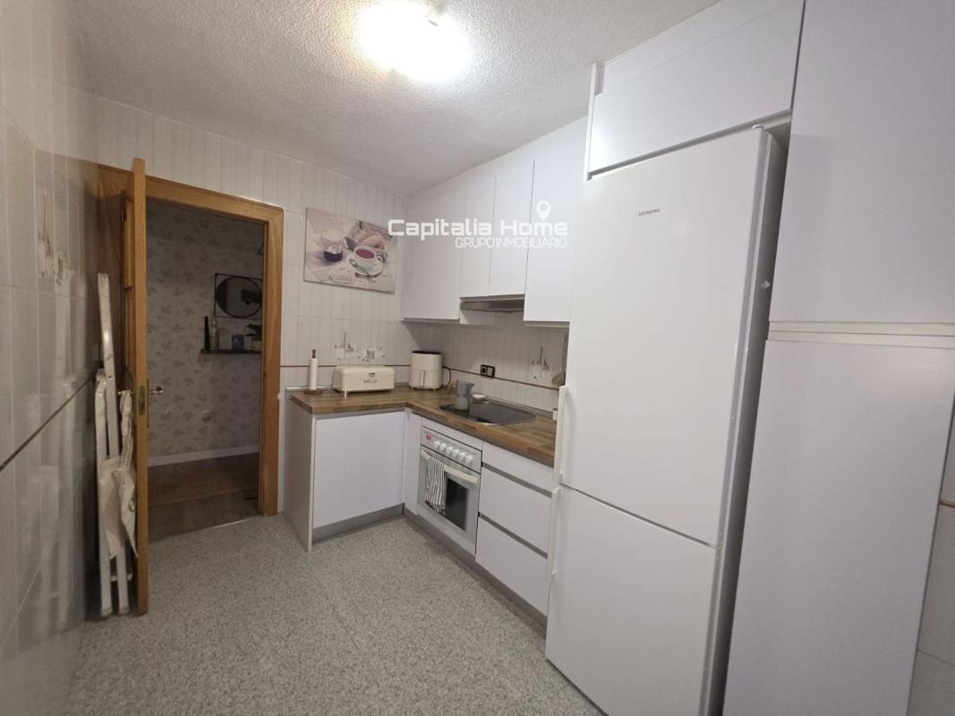 Sale of apartment in Piso en Calle de Dénia, Playa de Poniente, Benidorm, Benidorm
photo 2