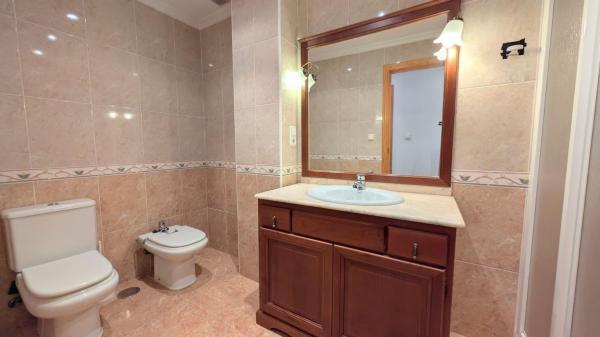 Продажа квартиры на Piso en Centro, Elche / Elx, Эльче / Эльх
 photo 1