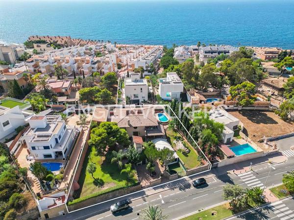 Casa o chalet independiente en Avenida de la Costa Blanca, 54, Cabo de las Huertas, Alicante / Alacant photo 1