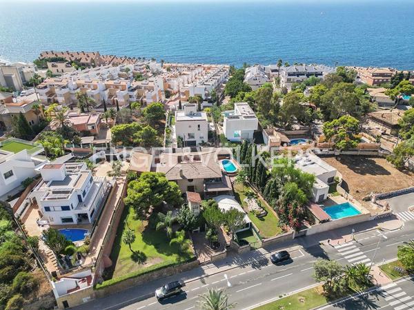 Casa o chalet independiente en Avenida de la Costa Blanca, 54, Cabo de las Huertas, Alicante / Alacant thumbnail 2