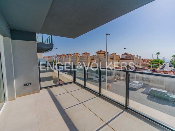 Sale of flat in Piso en Avenida D'Escandinàvia, 96, Panorama-Sierramar, Gran Alacant, Gran Alacant
 photo 2