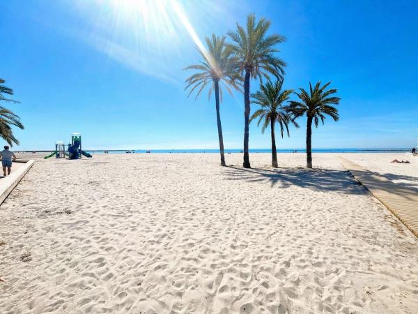 Продажа квартиры на Piso en Playa Levante, Santa Pola, Санта Пола
photo 1