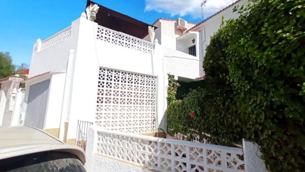 Venta de piso en Piso en Calle Diego Puerta, La Siesta - El Salado - Torreta, Torrevieja, Torrevieja
 photo 4