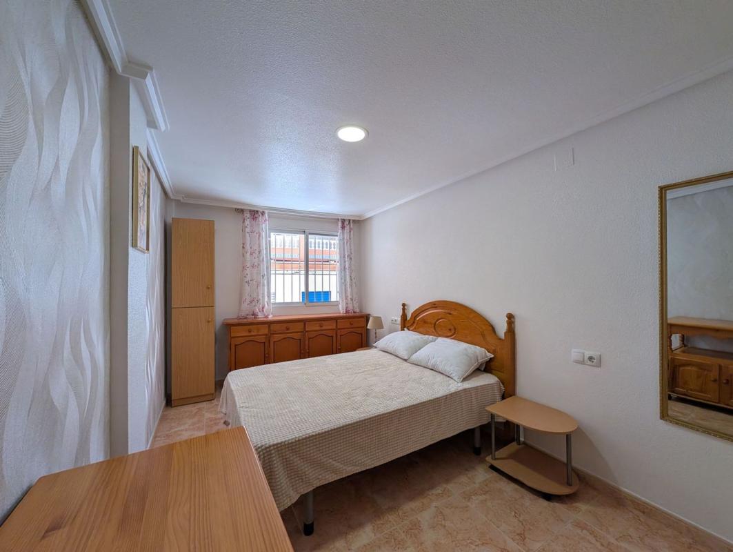 Продажа квартиры на Piso en Calle del Huerto, 54, Parque de las Naciones, Torrevieja, Торревьеха
photo 2