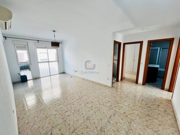 Sale of flat in Piso en La Florida, Alicante / Alacant, Alicante
thumbnail 2