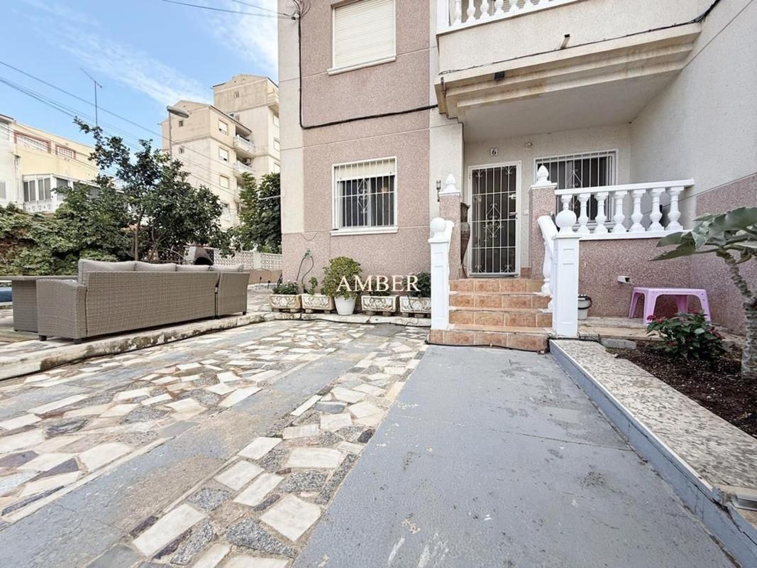 Venta de piso en Piso en Emilio Los, Nueva Torrevieja, Torrevieja, Torrevieja
 photo 2
