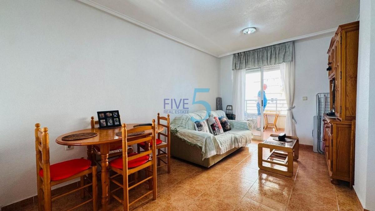 Venta de piso en Piso en Nueva Torrevieja, Torrevieja, Torrevieja
photo 3
