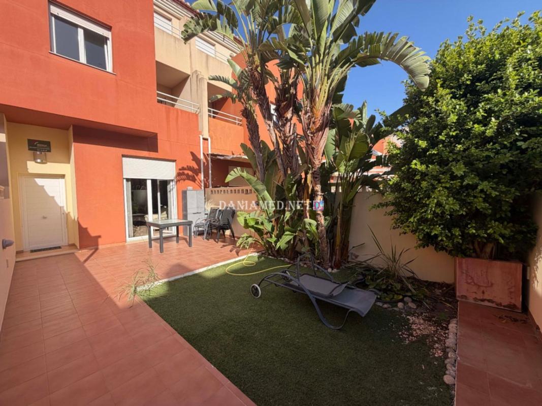 Properties for sale and rent in Spain photo 2