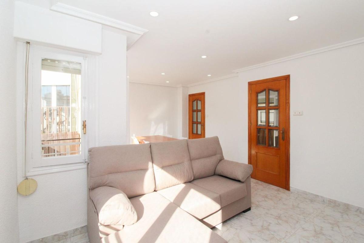 Sale of apartment in Piso en Pont Nou-Corazón de Jesús, Elche / Elx, Elche / Elx
photo 5
