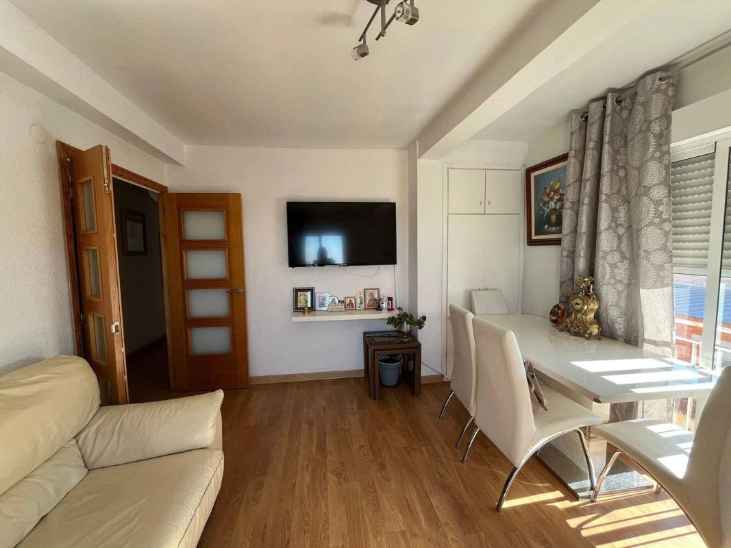Venta de piso en Piso en Calle Aurelio Coquillat Pascual, Reina Victoria-Miguel Hernández, Elche / Elx, Elche / Elx
photo 1