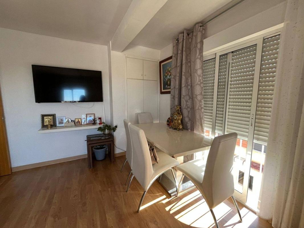 Venta de piso en Piso en Calle Aurelio Coquillat Pascual, Reina Victoria-Miguel Hernández, Elche / Elx, Elche / Elx
photo 3