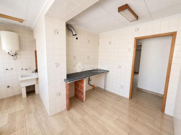 Продажа квартиры на Piso en Calle Eduardo Langucha, Ciudad de Asís, Alicante / Alacant, Аликанте / Алакант
 photo 4