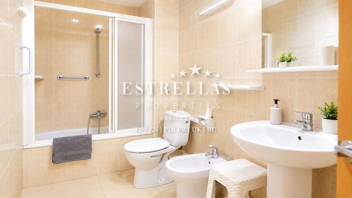 Venta de piso en Piso en Avenida Alcoi, Playa de Levante, Benidorm, Benidorm
 photo 4