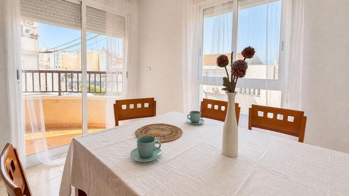Продажа квартиры на Piso en Calle Vitoria, 1, Parque de las Naciones, Torrevieja, Торревьеха
photo 5
