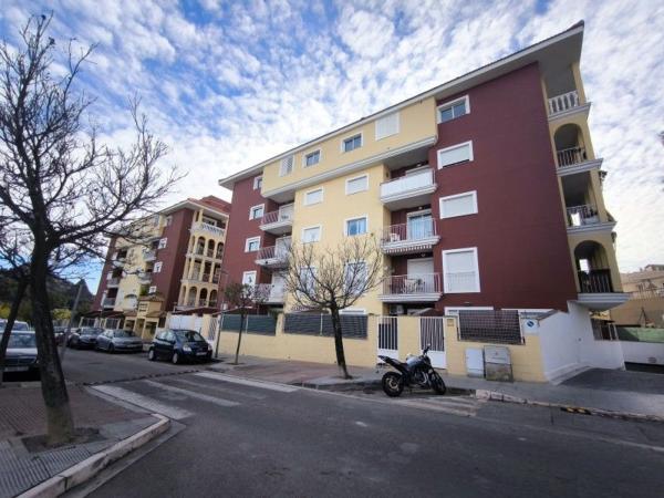 Продажа квартиры на Piso en Calle dels Furs, Centro, Pedreguer, Педрегер
 photo 1
