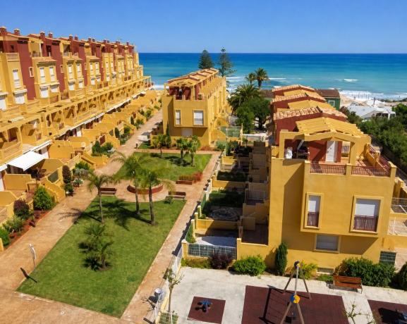 Apartment for sale in  Piso en L'Almadrava-L'Estanyò, Denia, Denia photo 1