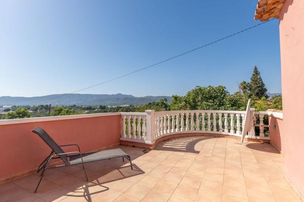 Independent chalet for sale in Casa o chalet en Beniarbeig, Beniarbeig
thumbnail 3