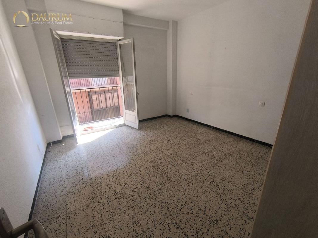 Sale of apartment in Piso en Calle De La Mare De Déu De l'Assumpció, Carrús Oeste, Elche / Elx, Elche / Elx
 photo 3