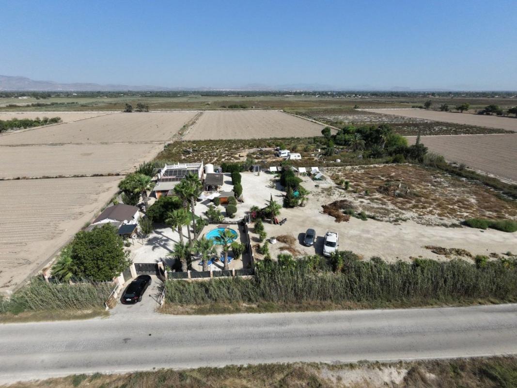 Sprzedaż działki rolnej w Finca rústica en La Marina, Elche / Elx , Elche / Elx photo 1