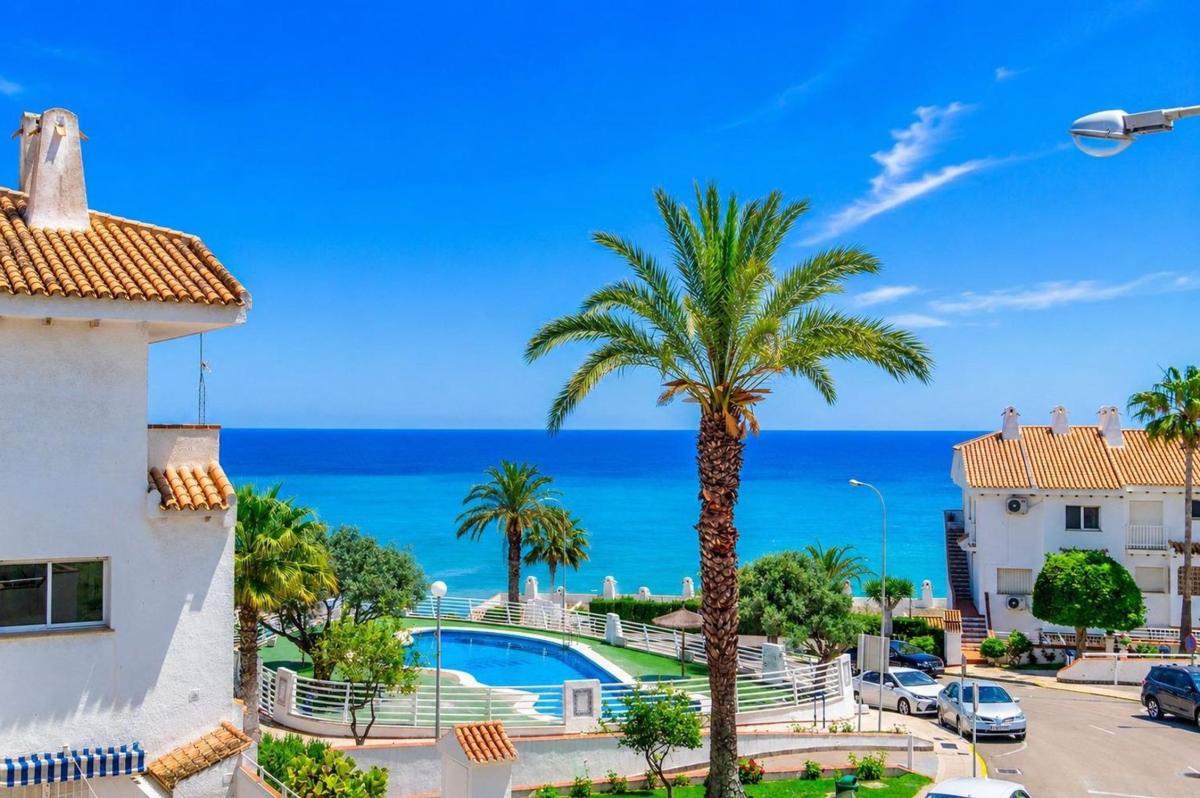 Sale of apartment in Piso en Aguamarina, Orihuela, Orihuela
photo 4