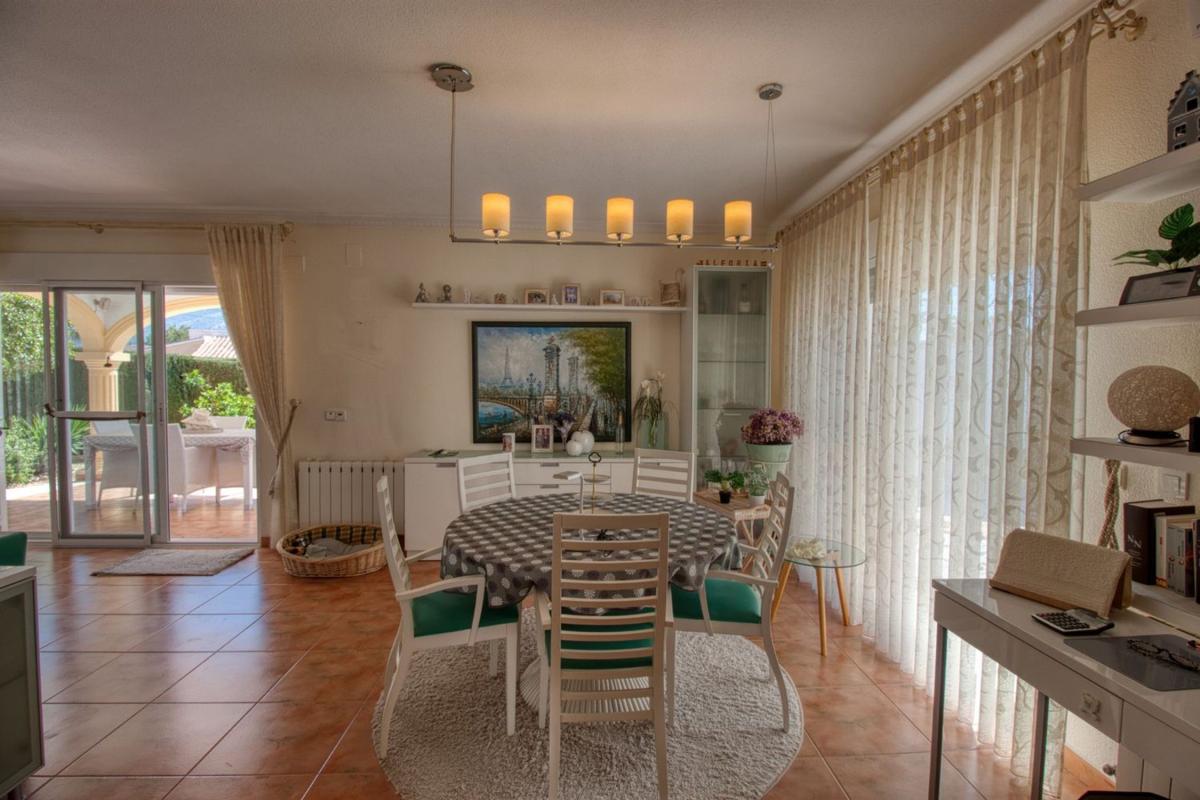 Продажа отдельного шале в  Casa o chalet en Alfaz del Pi Pueblo-Urbanizaciones, Alfaz del Pi, Алфаз дель Пи photo 4