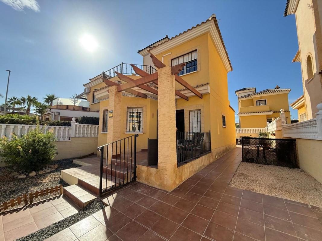 Propiedades en venta y alquiler en España photo 5