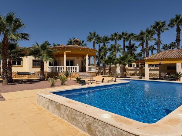 Chalet independiente en venta en Casa o chalet en Catral, Catral
 photo 2