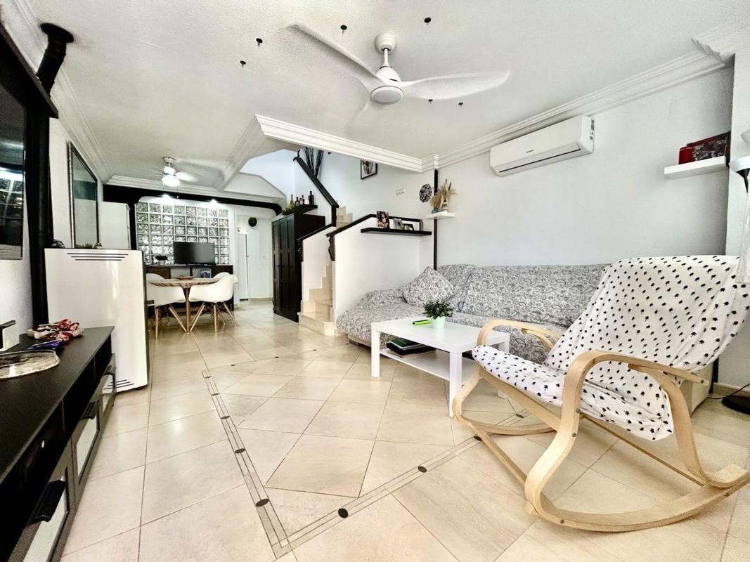 Sprzedaż niezależnego domku jednorodzinnego w Casa o chalet en Calle Sacerdote Elías M.Juan, 68, Almoradí, Almoradí photo 2