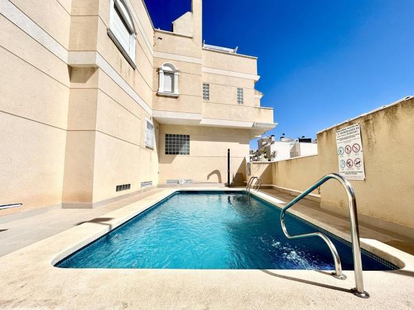 Chalet independiente en venta en Casa o chalet en Calle Sacerdote Elías M.Juan, 68, Almoradí, Almoradí
 photo 3