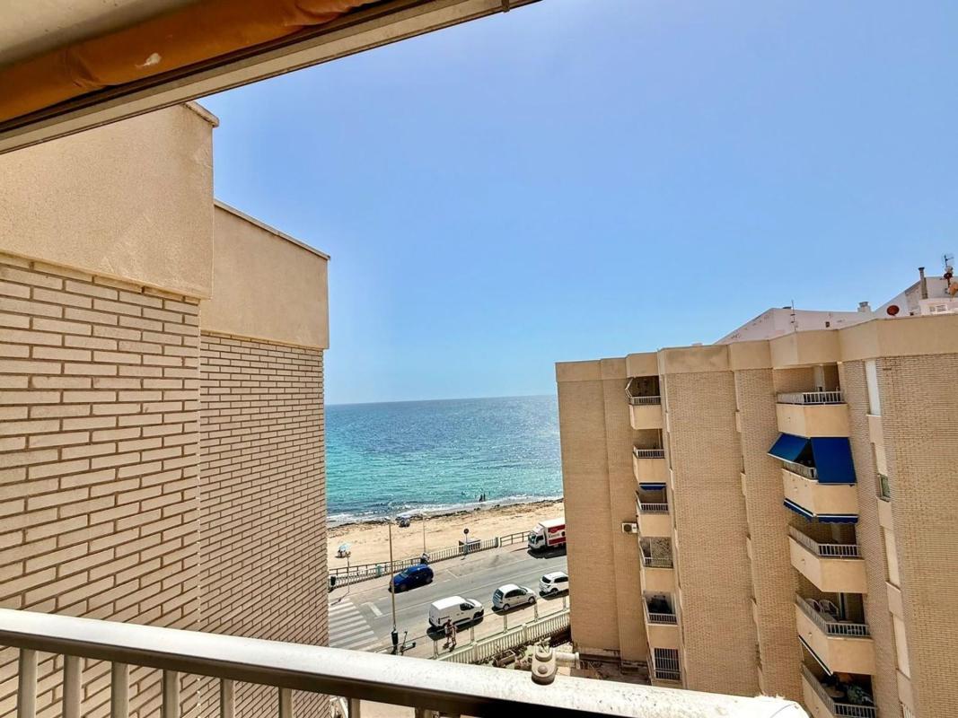 Sprzedaż mieszkania w Piso en Playa de los Locos, Torrevieja, Torrevieja
photo 4