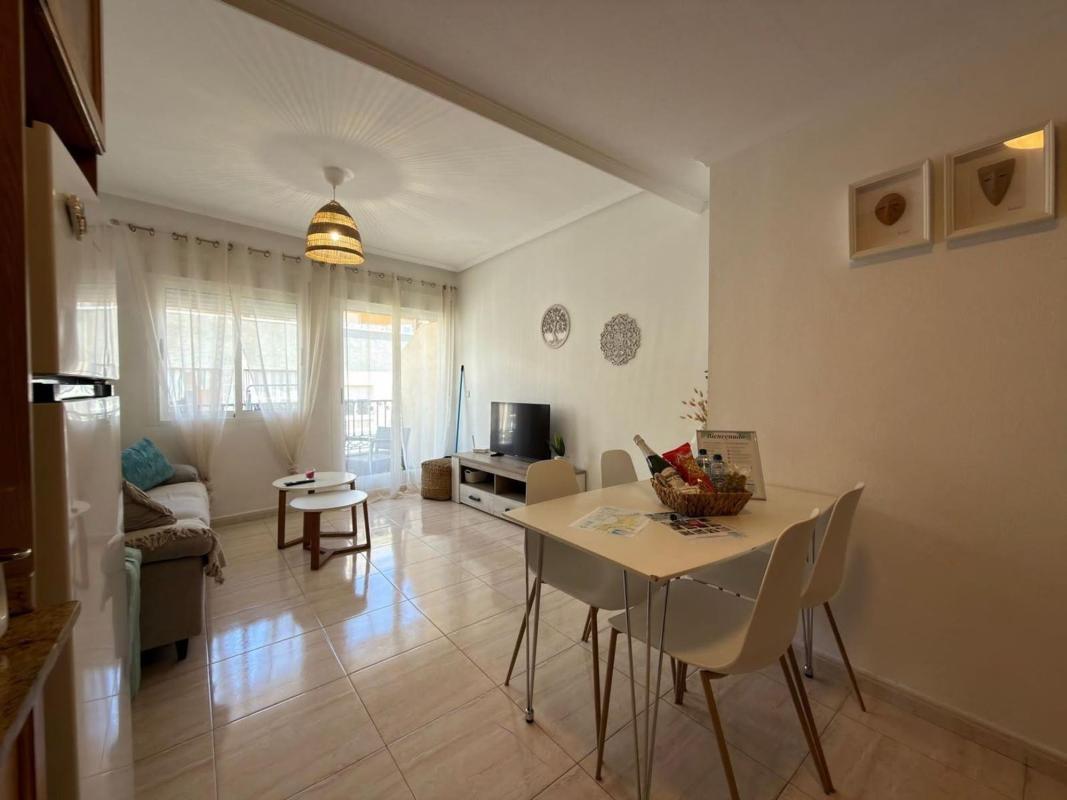 Venta de piso en Piso en Avenida Habaneras - Curva de Palangre, Torrevieja, Torrevieja
photo 5