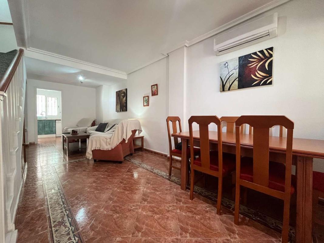 Properties for sale and rent in Spain photo 4