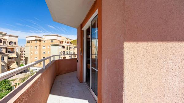 Sprzedaż mieszkania w Piso en Calle de Orihuela, 84, El Molino, Torrevieja, Torrevieja
thumbnail 2