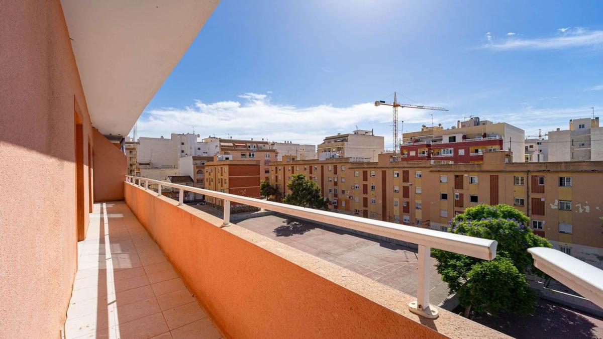 Venta de piso en Piso en Calle de Orihuela, 84, El Molino, Torrevieja, Torrevieja
photo 3