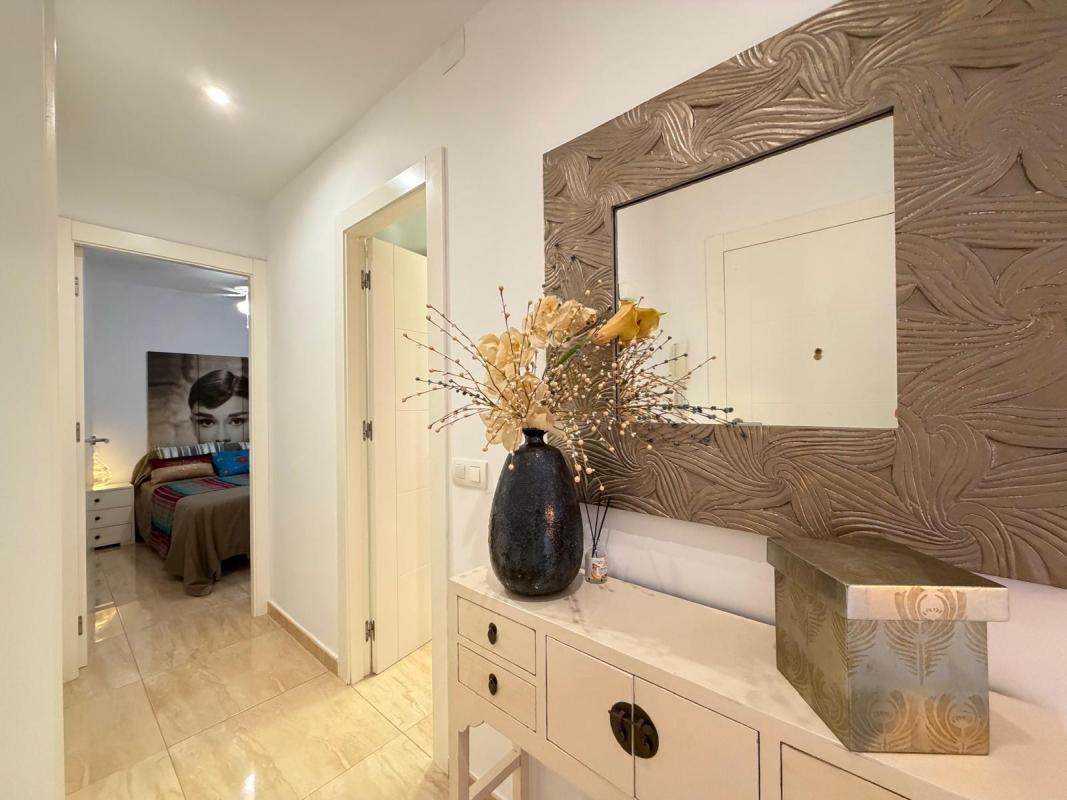 REFORMADO APARTAMENTO A 50 METROS DE PLAYA DEL CURA Y A 50 METROS DE LA IGLESIA MODERNA. 2 DORM. 1 BAÑO. SUPERFICIE 54 M2., Torrevieja
photo 5