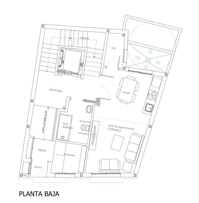 Edificio de 320m2 en venta en Alicante / Alacant photo 4